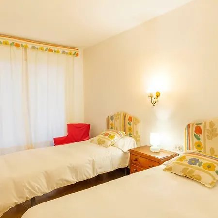 Edificio Tropicana Apartment *