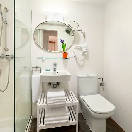 Edificio Tropicana Tossa de Mar