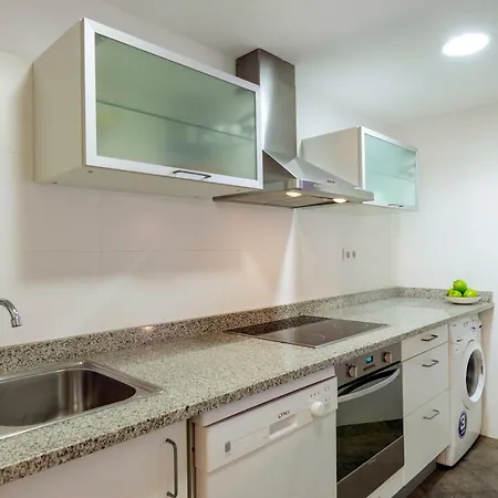 Edificio Tropicana Apartment *