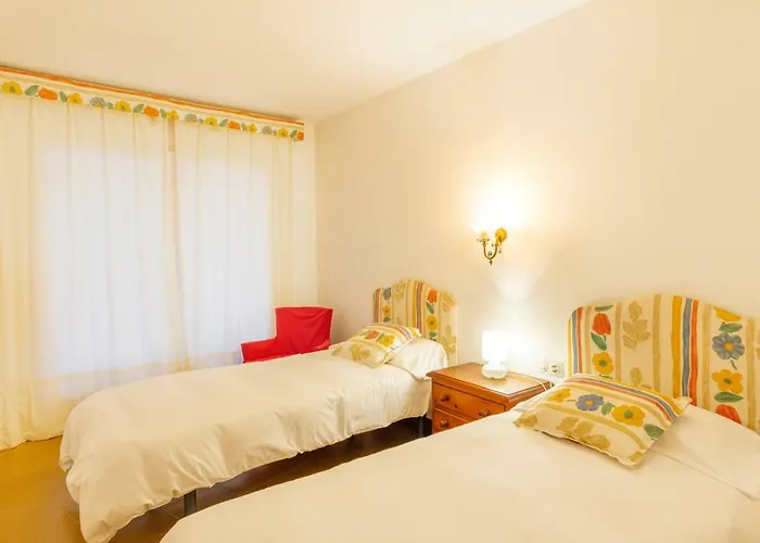 Edificio Tropicana Apartment *